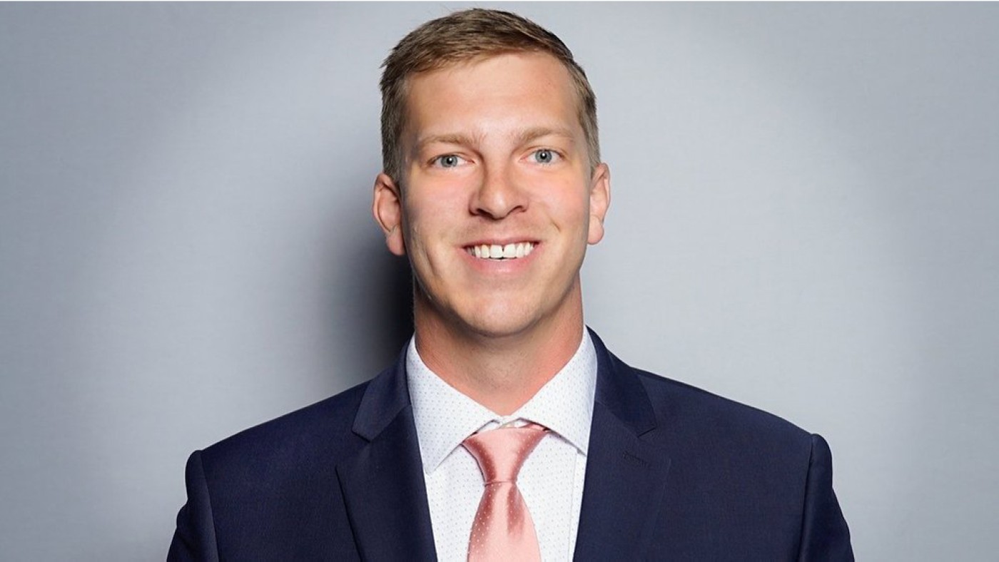 Jonathan Dompeling BMS 2015 Article