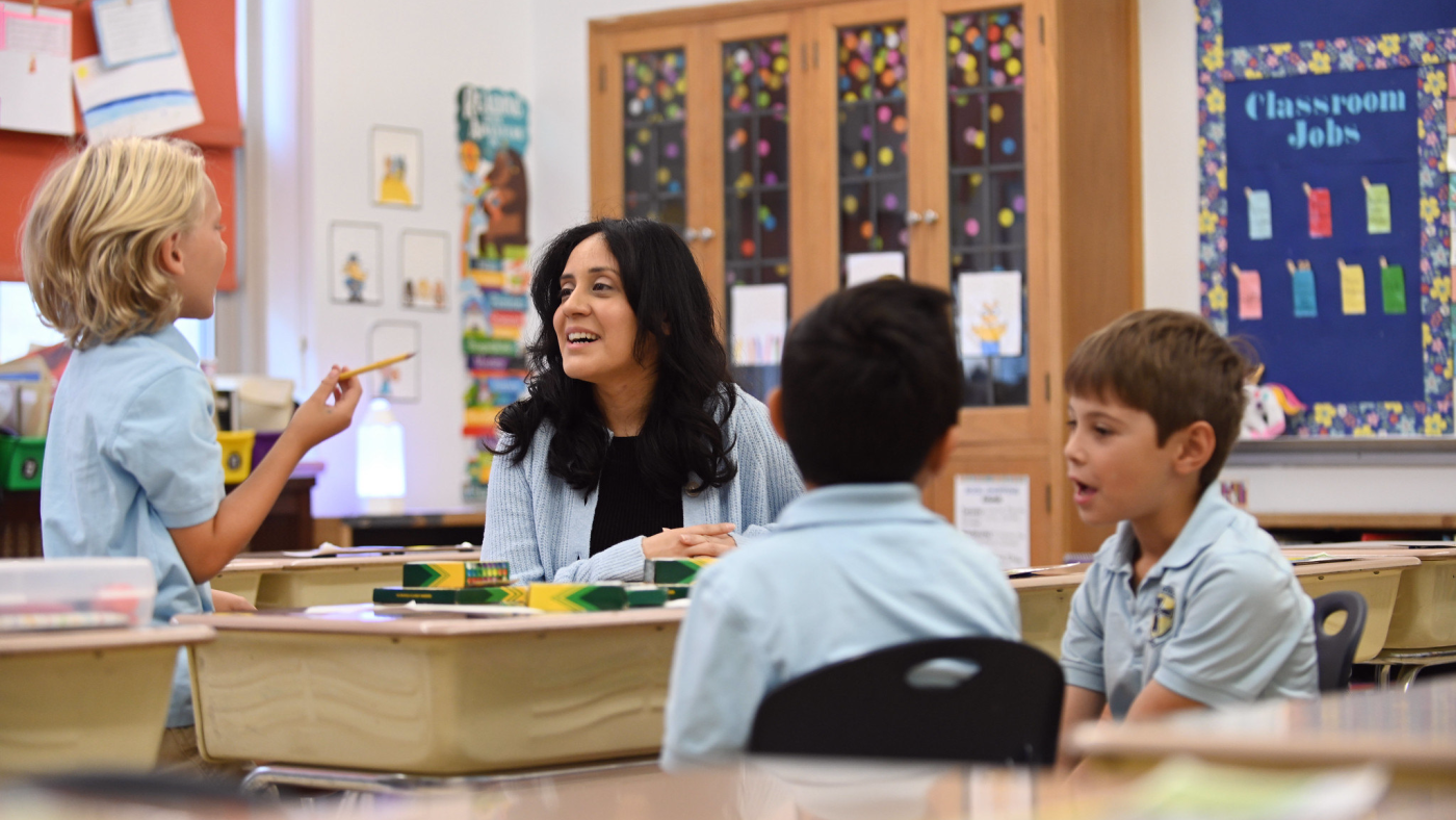 IIda Nunez in Classroom with Students